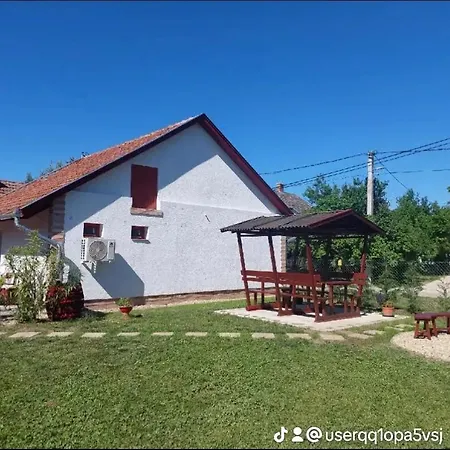 Villanegra Vendeghaz Lejlighed Abádszalók