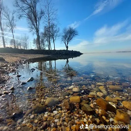 Villanegra Vendeghaz Lejlighed *