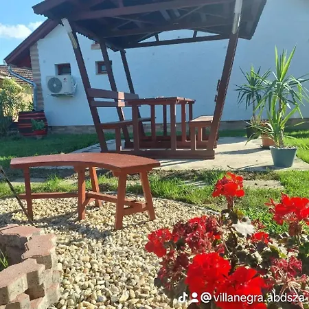 Villanegra Vendeghaz