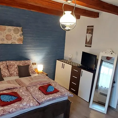 Villanegra Vendeghaz Lejlighed *