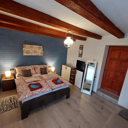 Villanegra Vendeghaz Apartment